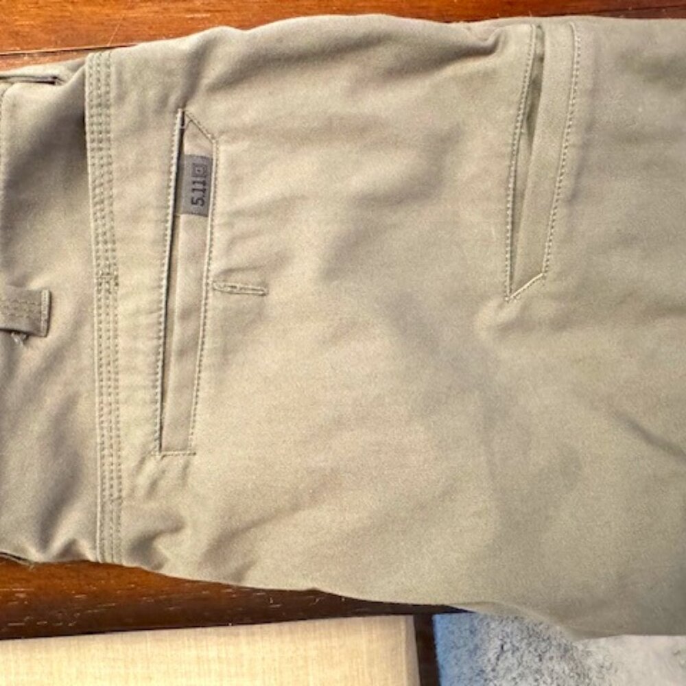 5 11-MEN'S TACTICAL PANTS --32X30